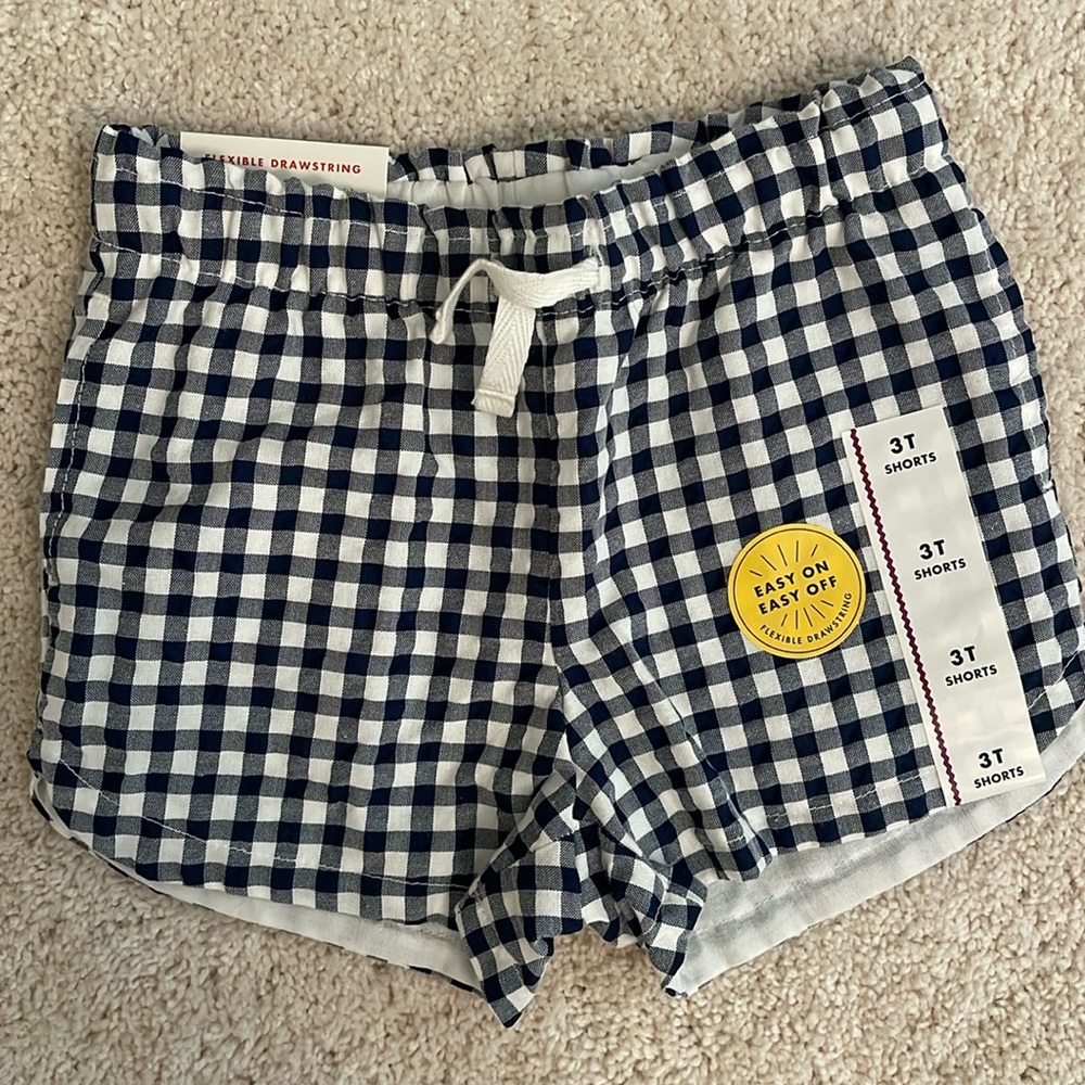 NWT Navy Blue and white gingham / plaid shorts